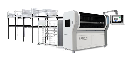 Stroj na řezání a balení kartonů Excitech CNC 2300. Vlastní výzkum je vázou sebeinovace.