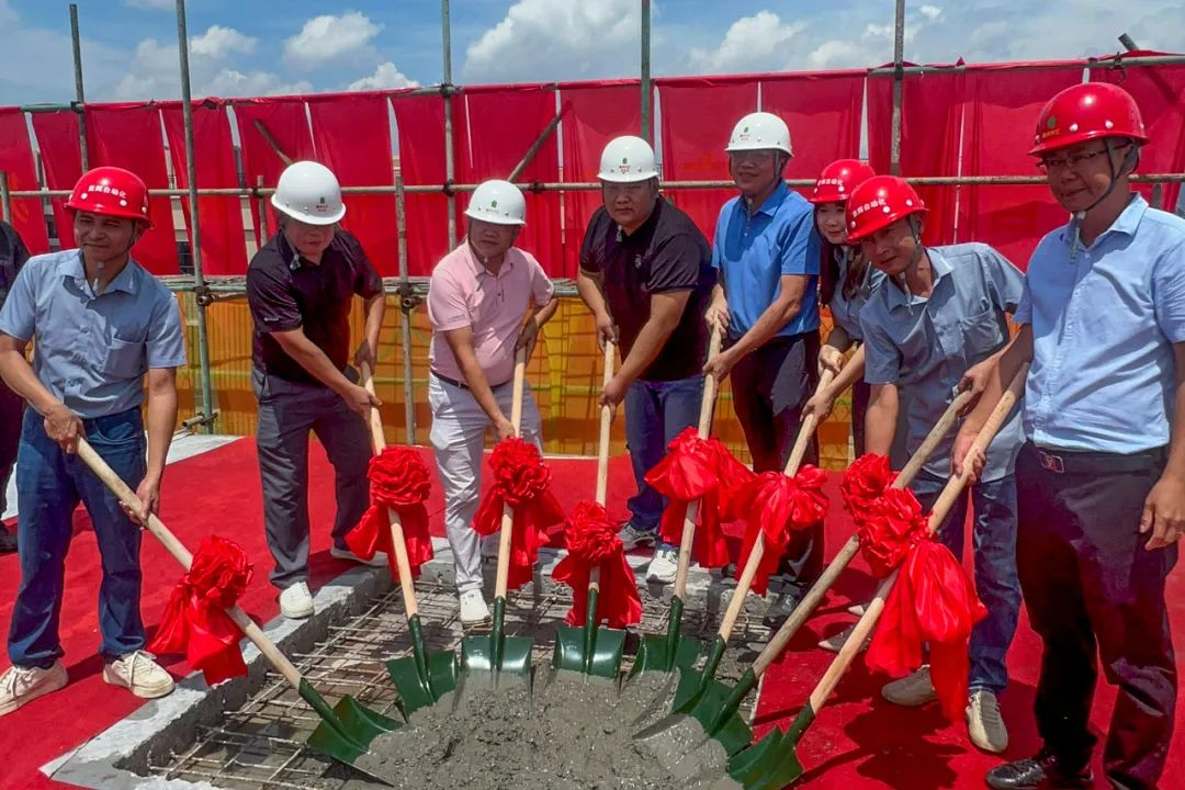 Nová etapa, nová budoucnost! Projekt EXCITECH South Base Phase II byl úspěšně ukončen.